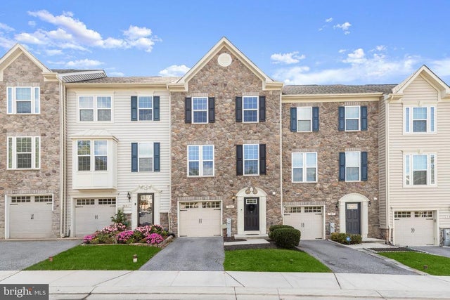 305 Cherrystone Ct, Reisterstown