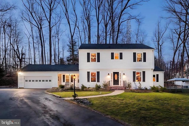 4 Chartwell Ct, Owings Mills