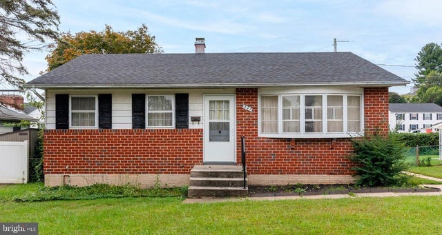 247 Candytuft Rd, Reisterstown