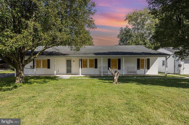 6820 Harewood Park Dr, Baltimore