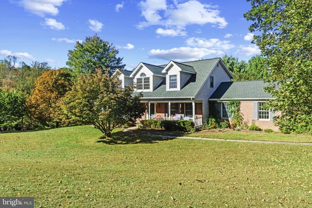 1326 Bernoudy Rd, WHITE HALL