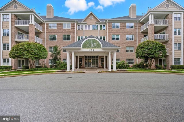 205 Belmont Forest Ct #406, Lutherville Timonium