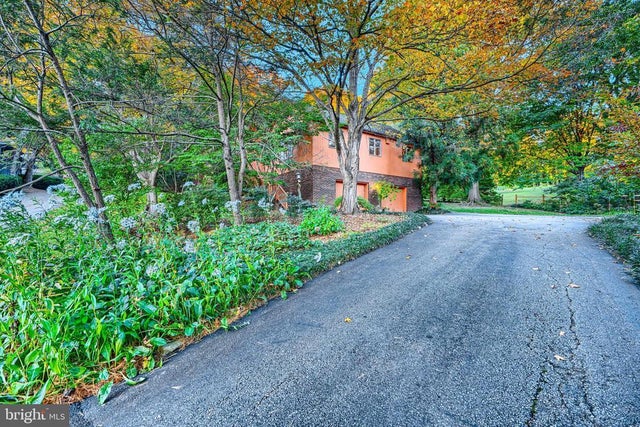 613 W Chesapeake Ave, Towson