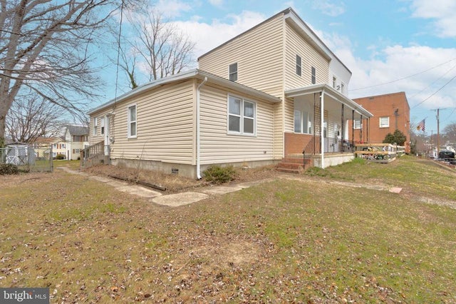 126 Lavern Ave, Halethorpe