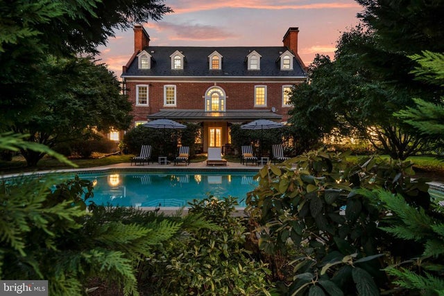 336 Lyon Ct, Pikesville