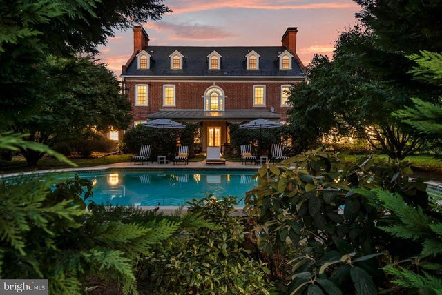 336 Lyon Ct, Pikesville