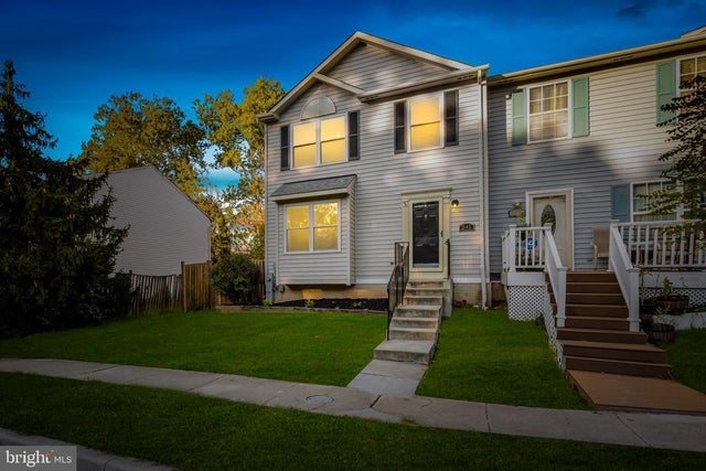 241 Green Fern Way, Halethorpe