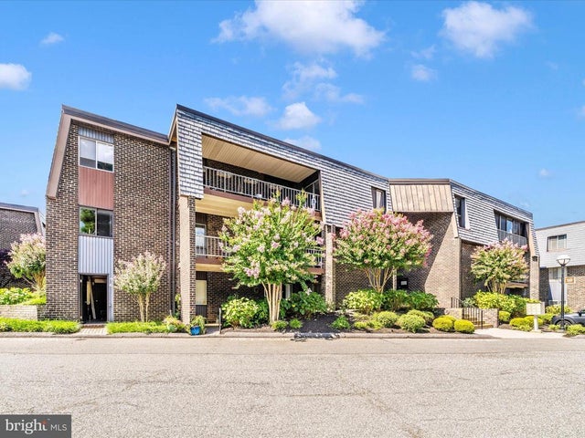 16 Stonehenge #12, BALTIMORE