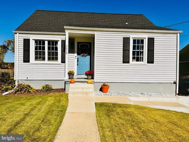 3010 California Ave, Parkville