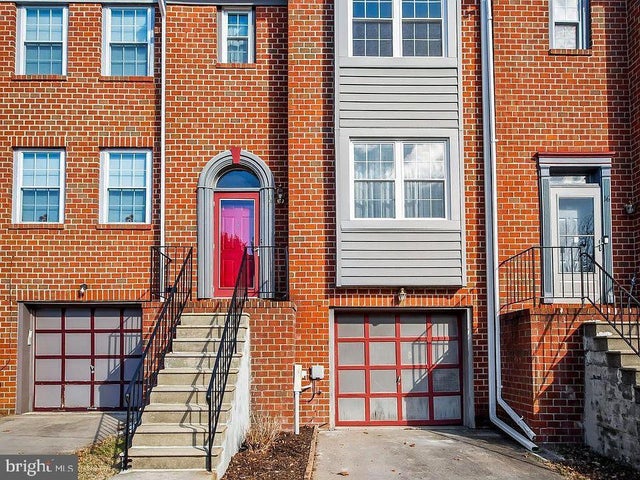 4 Sundown Ct, Baltimore