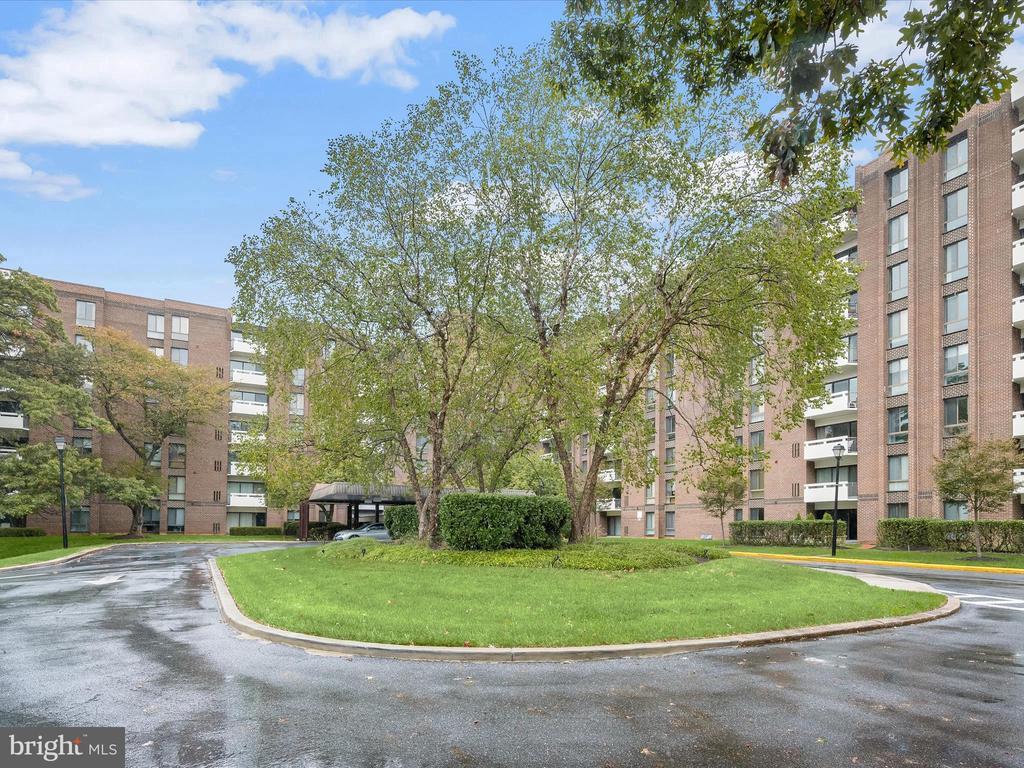 7 Slade Ave #403, BALTIMORE