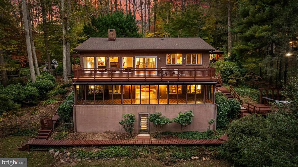 1106 High Country Rd, TOWSON