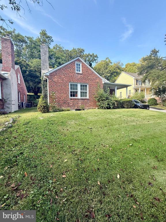 1422 W Joppa Rd, Towson