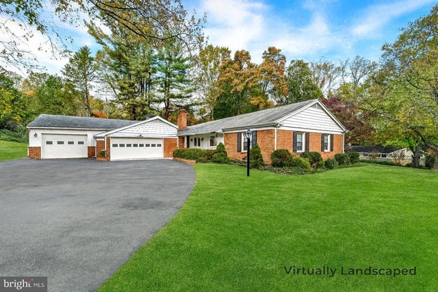 4 Midcrest Ct, Towson