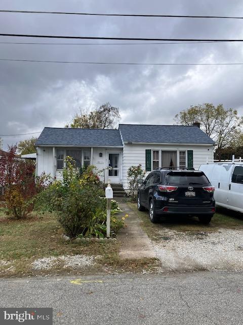 2813 Oak Grove, Lansdowne