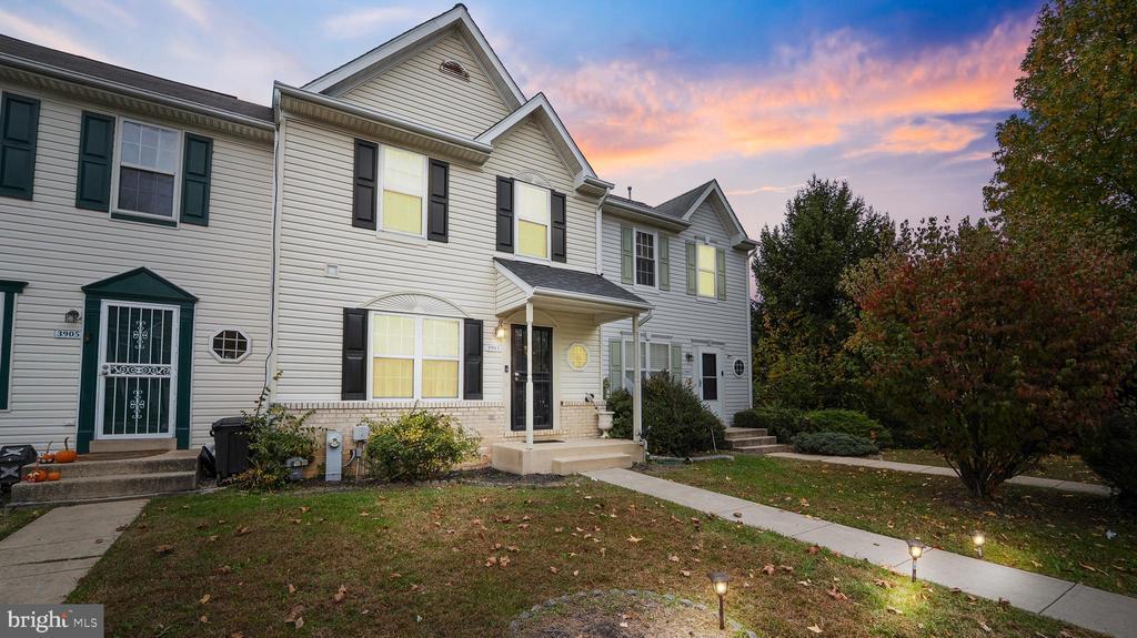 3903 Red Deer Cir, RANDALLSTOWN