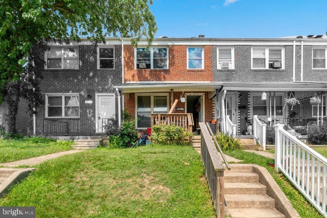 4015 Saint Augustine Ln, Dundalk