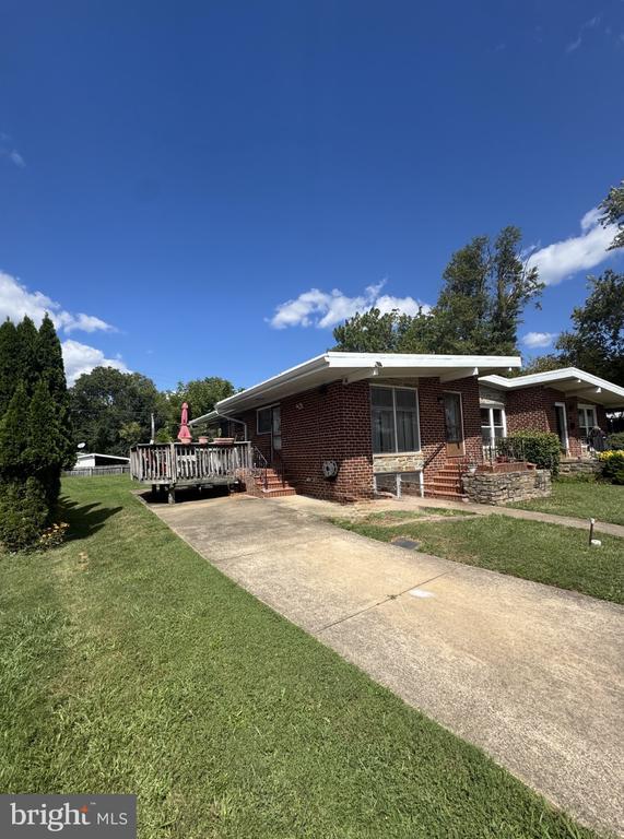 6613 Chippewa Dr, Baltimore