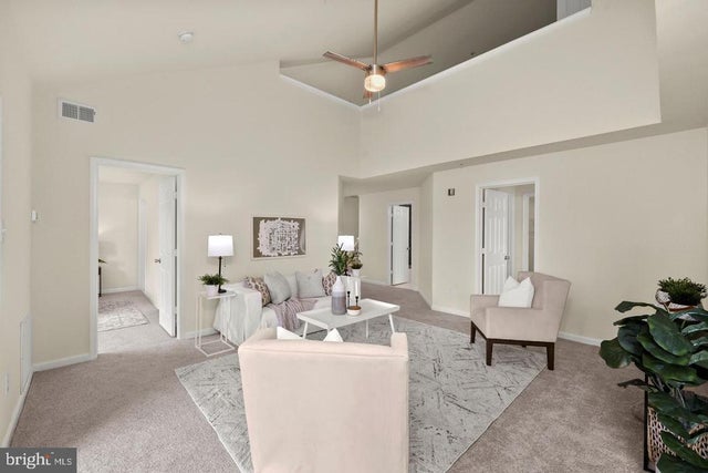 8813 Stone Ridge Cir #302, Pikesville