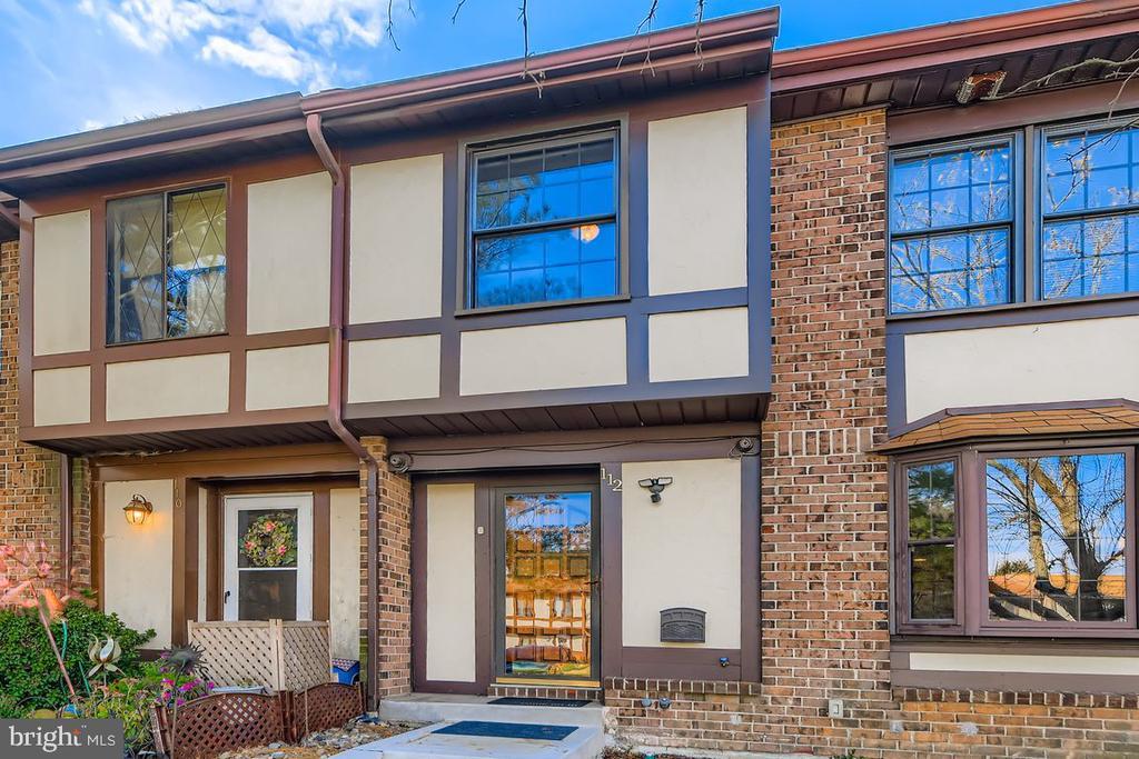 112 Bourbon Ct, BALTIMORE