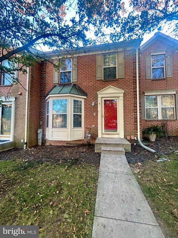 7 Bluestem Ct, Owings Mills