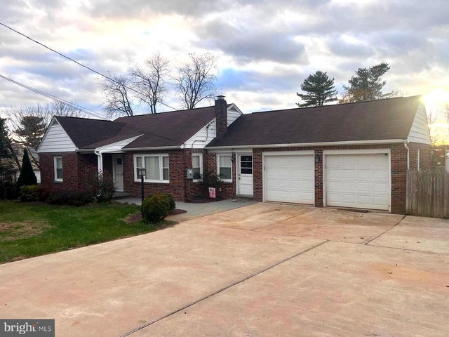 21618 York Rd, Freeland