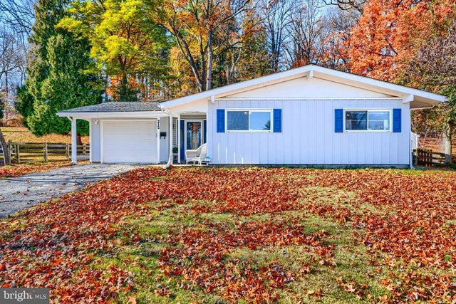 215 Greenview Ave, Reisterstown