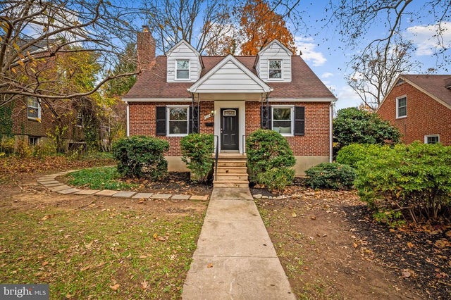 512 Holden Rd, Towson