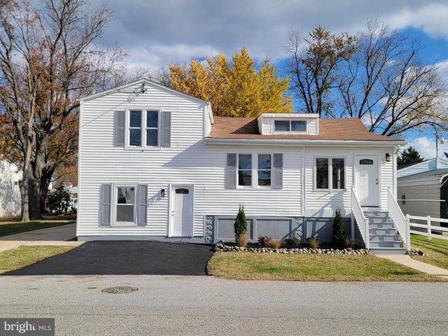 2621 N Snyder Ave, Sparrows Point