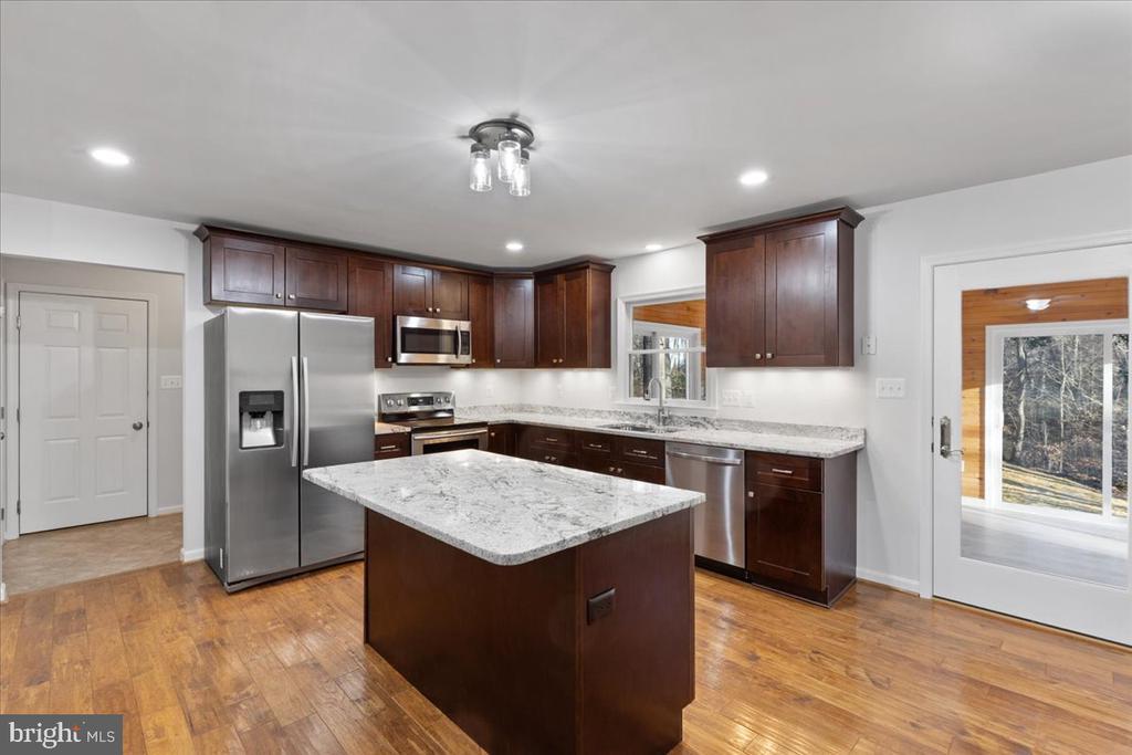 7155 Decoy Dr, Owings Property Listing MLS® MDCA2014452