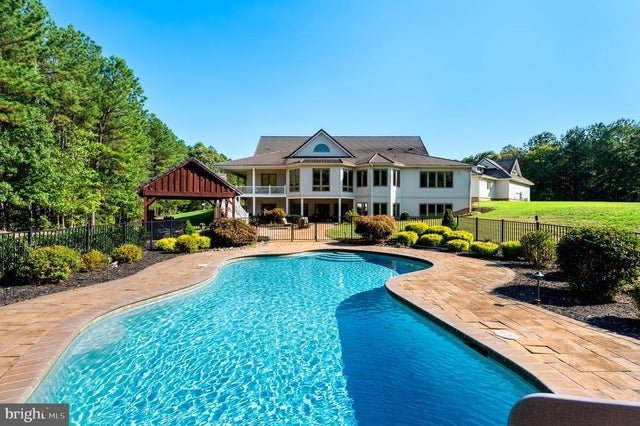 6675 Marshall Rd, Saint Leonard