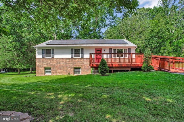 35 Walton Rd, Huntingtown