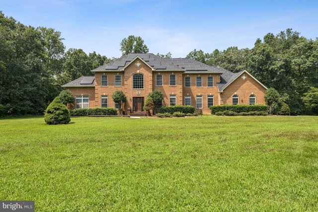 1950 Quiet Meadows Ct, Huntingtown