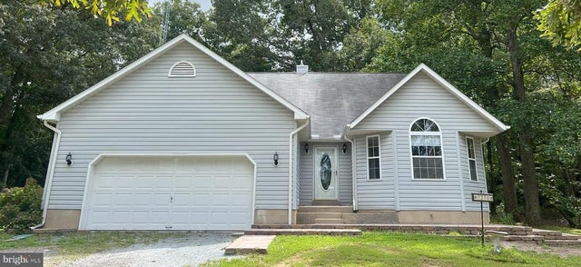 7270 Mackall Rd, St Leonard