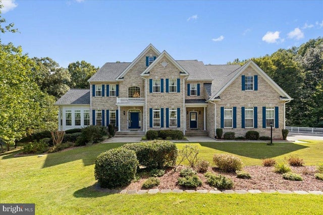 335 Summitwood Dr, Huntingtown