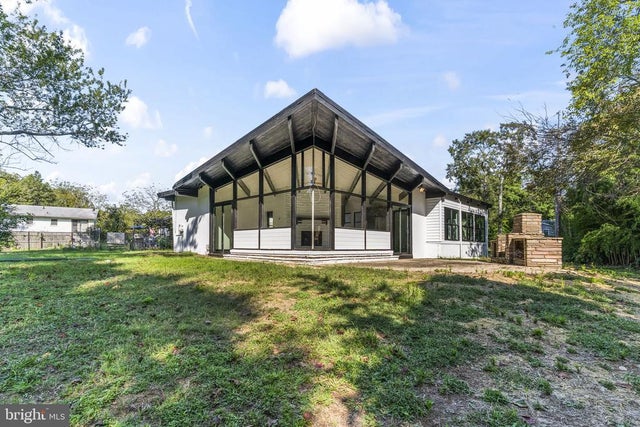 419 Seagull Ln, Lusby