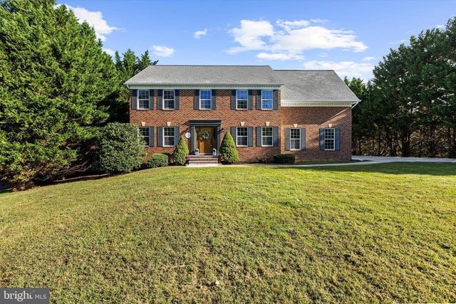 4045 Loving Dr, Dunkirk