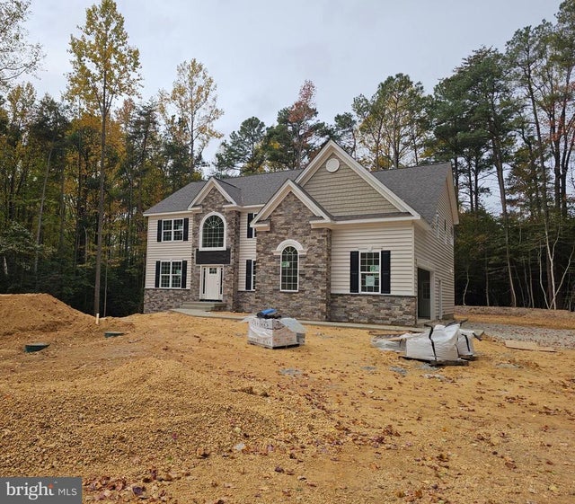 12030 Little Cove Point Rd, Lusby