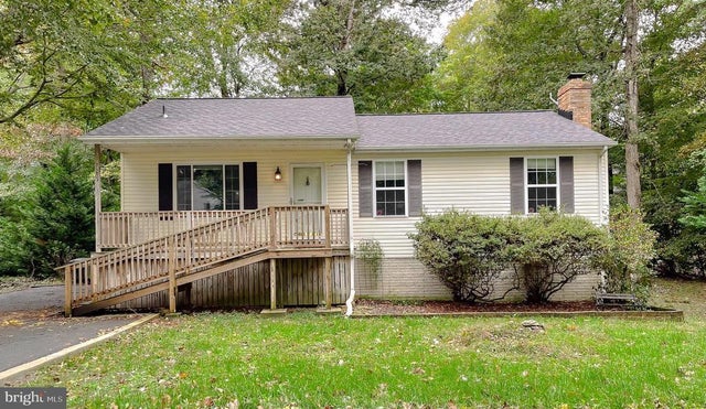 720 Willow Rd, Lusby