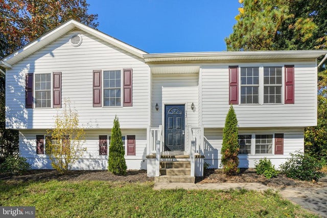 932 Crystal Rock Rd, Lusby