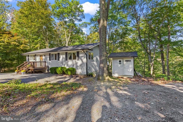 285 Red Cloud Rd, Lusby