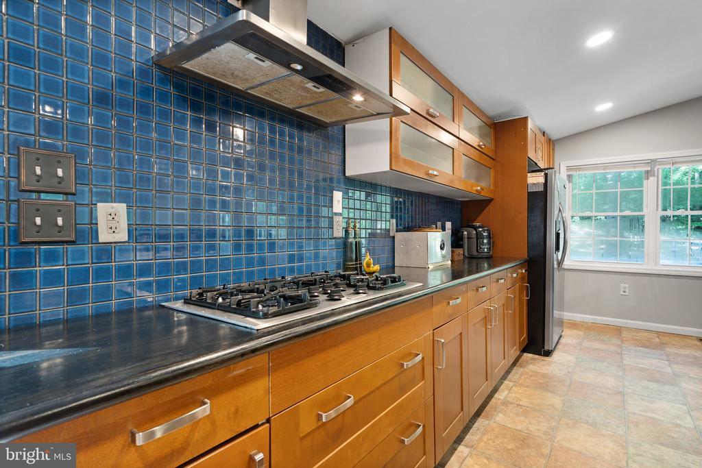 8524 Stock Dr, LUSBY