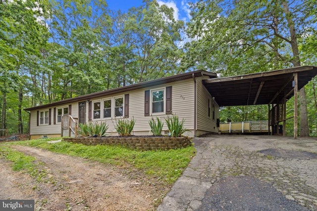 256 Frontier Trl, Lusby