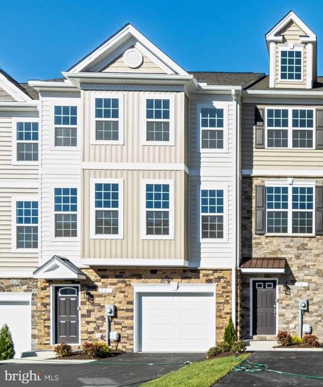 84 Potomac Ct, Prince Frederick