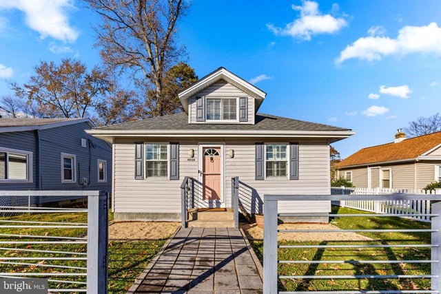 4038 8th St, North Beach