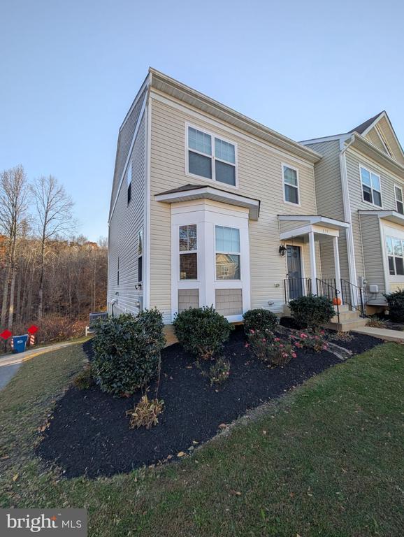 579 English Oak Ln, Prince Frederick
