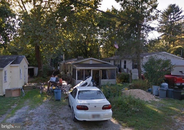 55 Long Beach Rd, Charlestown