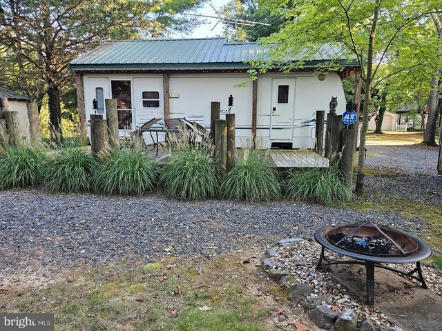 348,347 Comanche Dr #glen 1, Earleville