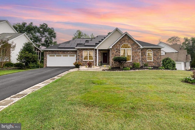 15 Yarmouth Ln, North East
