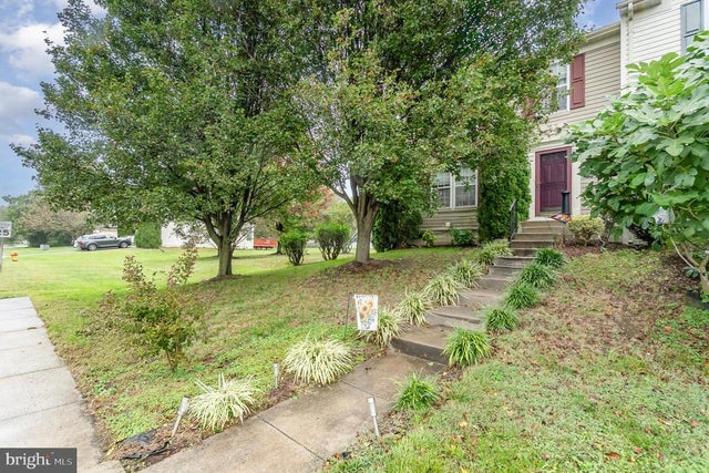 406 Roundhouse Dr, Perryville